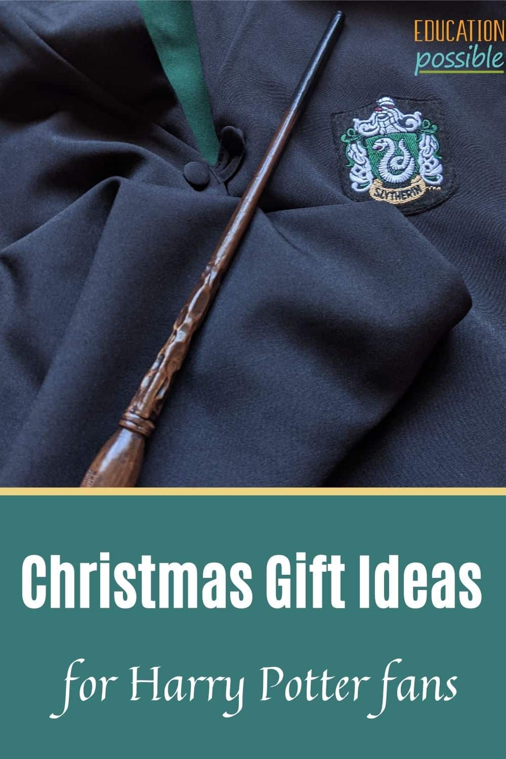 Harry Potter Slytherin robe and wand